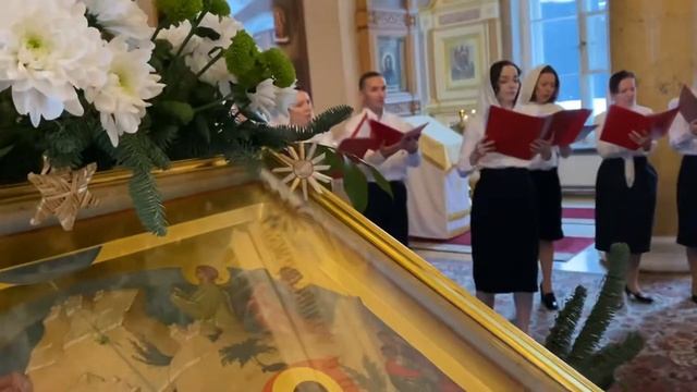 Колядка «Ночь тиха, Ночь свята» смотреть онлайн