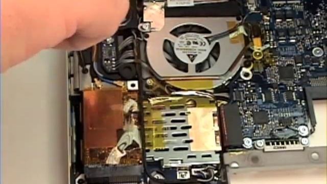 Macbook Pro 15" Repair - Airport Removal смотреть онлайн