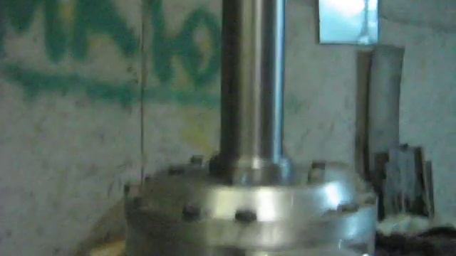 Колонка несущая соосного вертолёта ХА-3 смотреть онлайн