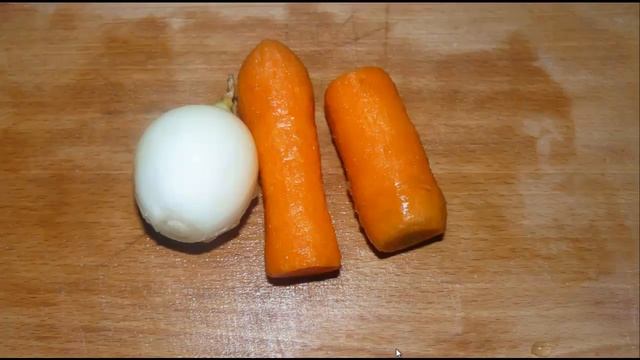 Ароматный гороховый суп с копчёными ребрышками. смотреть онлайн