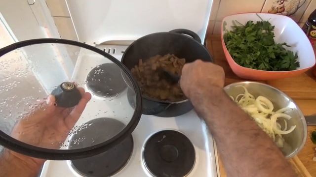 Шашлык в кастрюле ! Хазани хоровац! Почти по Армянски!!! смотреть онлайн