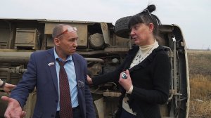 Виталий Наливкин спасает людей.