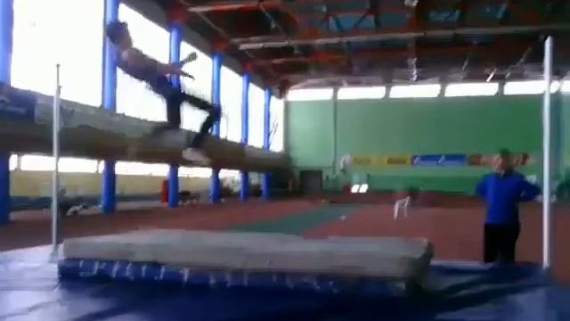 прыжок высоту 215 смотреть онлайн