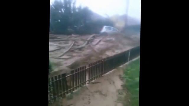 Сель сошла с горы смотреть онлайн