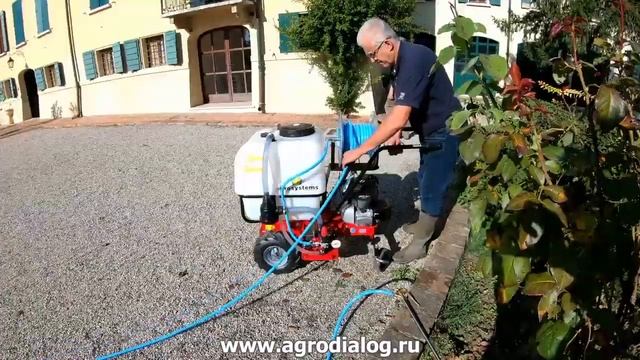 Бензиновый опрыскиватель на колесах Eurosystems Carry Sprayer смотреть онлайн
