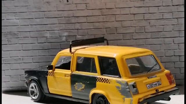 Ваз 2104 или УАЗ?//ТЮНИНГ МАСШТАБНЫХ МОДЕЛЕЙ смотреть онлайн