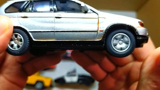 Whimsical Wheels Wonderland: Unlocking the Secrets in a Box Full of Jaguar, Nissan, Audi! смотреть онлайн