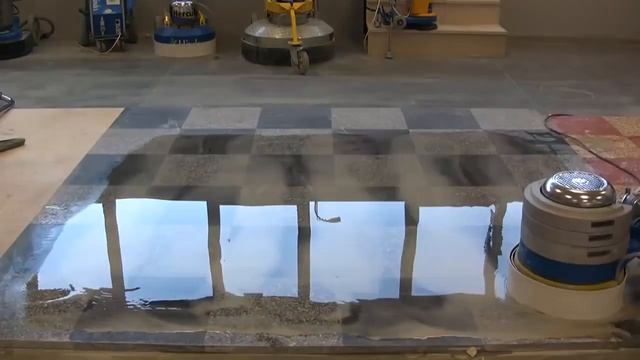 Шлифовка и полировка полов с помощью порошка POLISH KG KLINDEX