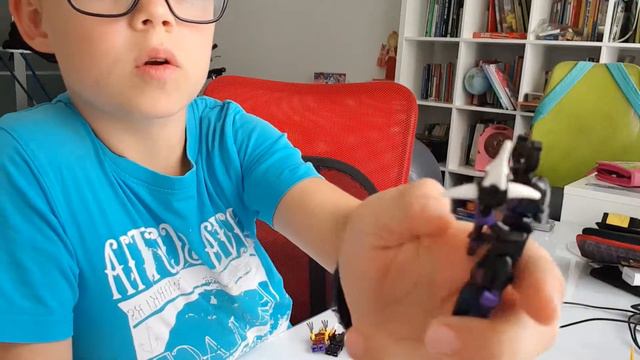 🖲Лего фигурки/Про стальные когти, мечи, золотые доспехи и другое смотреть онлайн