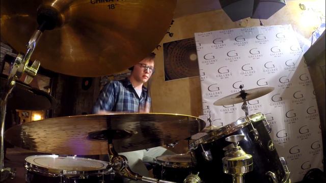 The Sleeky Sleepers - Beggin For Thread (Banks cover) смотреть онлайн