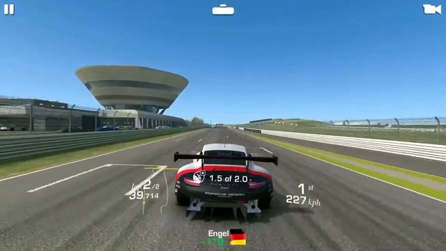 Real Racing 3 RENNSPORT REDEFINED Porsche 911 RSR (2017) смотреть онлайн