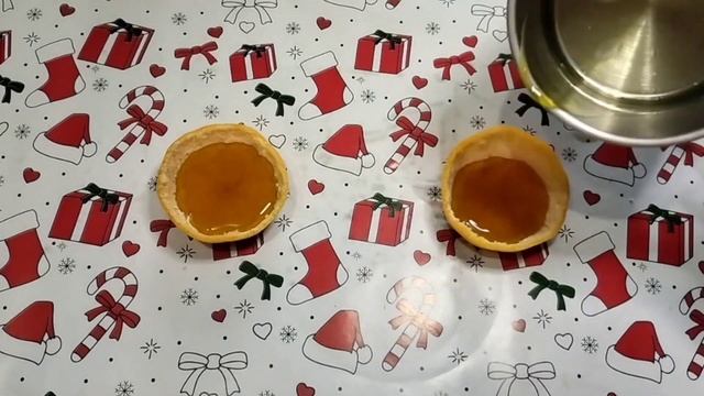 Новогодние свечи своими руками. Делаем свечи из мандаринок и воска.Праздничные самодельные фонарики смотреть онлайн