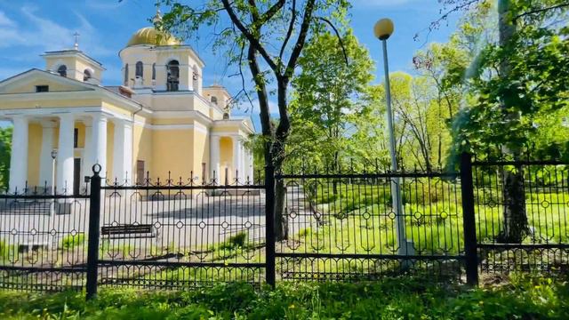 Парк у собора Александра Невского смотреть онлайн