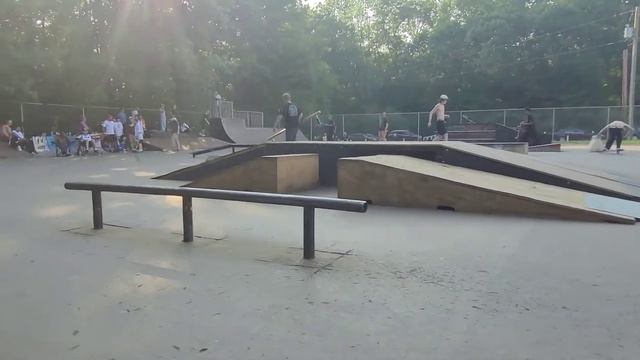 Demo at Agawam Skatepark! AND MAGAZINE INFO!! #wegrindtogether #heretixfam смотреть онлайн