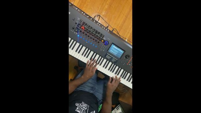 Nord’s Royal Grand VS Yamaha’s CFX Grand!!! 🤺🥊 смотреть онлайн