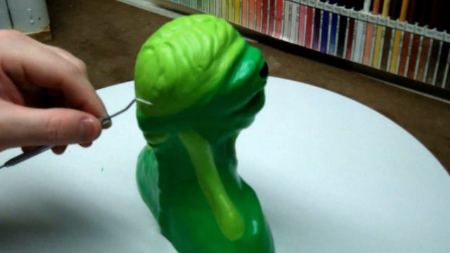 Alien Demo, Part 7 (skin texturing + Glowing trim) смотреть онлайн