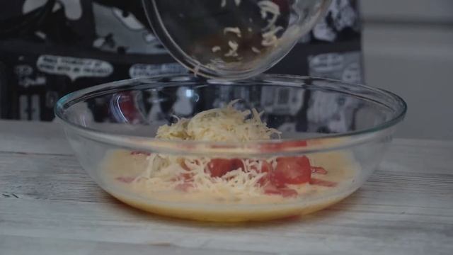 Французская вариация обычного завтрака в микроволновой печи BBK 20MWS-779S/B смотреть онлайн