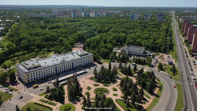 Взлетая над Автозаводом смотреть онлайн