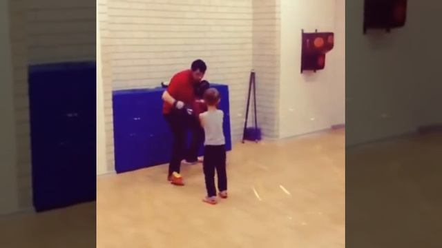 Бокс. Детский бокс в ФизКульт. смотреть онлайн