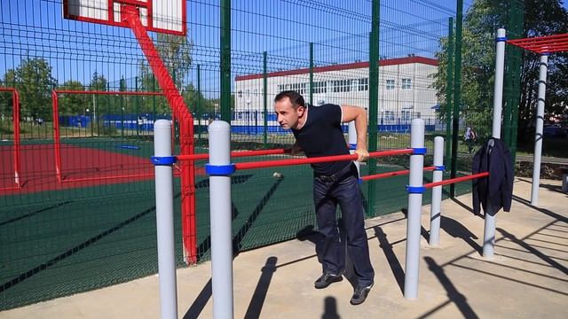 50 отжиманий! А вам слабо? смотреть онлайн