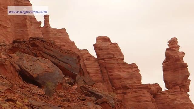 Парк Talampaya, Аргентина, Южная Америка смотреть онлайн