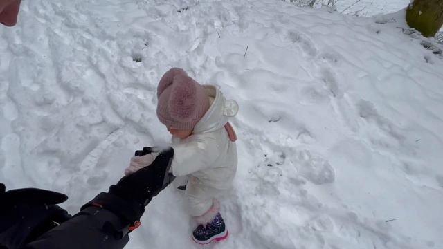 Решила вернутся на YouTube/город готовится к рождеству смотреть онлайн