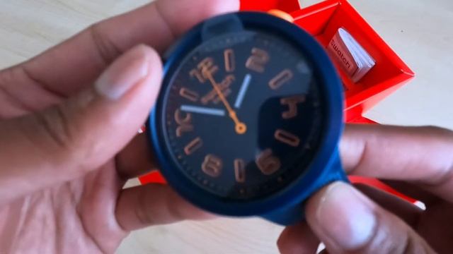 UNBOXING THE SWATCH BIG BOLD BURNING LAVA! смотреть онлайн