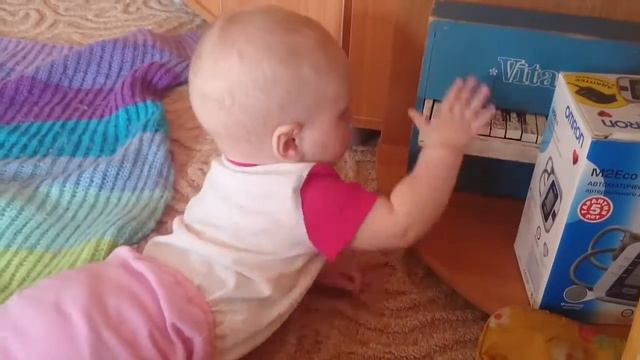 Дети играют на пианино с самого рождения. смотреть онлайн