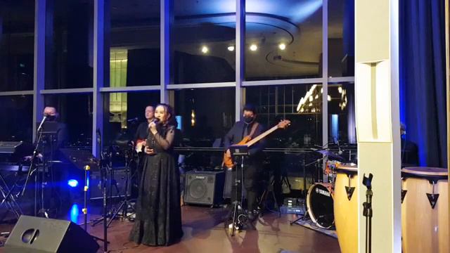 Celine Dion - La Vien Rose (Nuran Haniv Live Performance with David All Star Band) смотреть онлайн