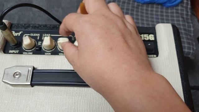 cort cm15g 기타 앰프 테스팅 смотреть онлайн