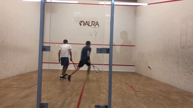 Сквош: Голуб v Фоменко в Ауре 1й гейм смотреть онлайн