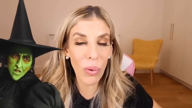 Mom Dies in Encanto But its Roblox смотреть онлайн