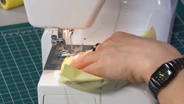 Как сшить раздельный купальник своими руками? Шьем лиф, собираем чашку купальника. Часть 5. смотреть онлайн