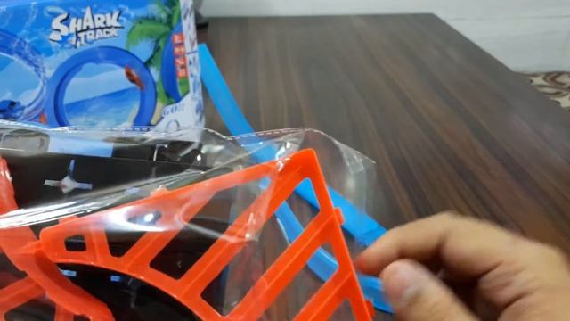 ★UNBOXING★ Shark Track | Shark Attack Challenge | Better and Cheaper then HOTWHEELS ! ToyView Uss смотреть онлайн