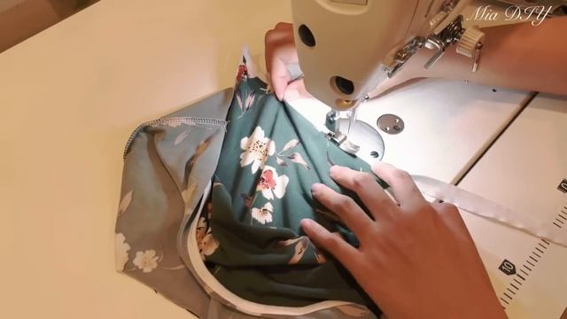 This way I sew 100 pieces a day to sell and make money! смотреть онлайн