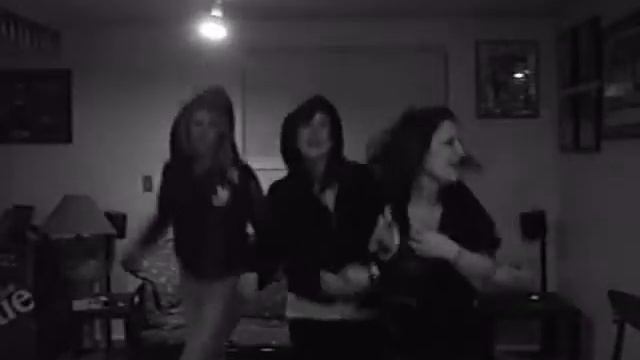 tia , jenna & erica смотреть онлайн