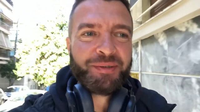 Жить в Европе. Пирей, пригород Афин. Влог#14. Аренда в Афинах. Смотрю квартиры - видел штук 12-14