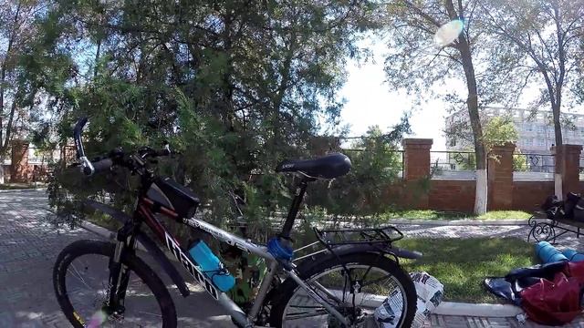 Казахстан. Актау. Пляжи Каспийского моря и адские колючки для велосипедов. Серия 1 смотреть онлайн