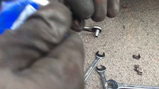 Замена колодок на Форд транзит Часть 2 колодки задние Ford Transit 2012 смотреть онлайн