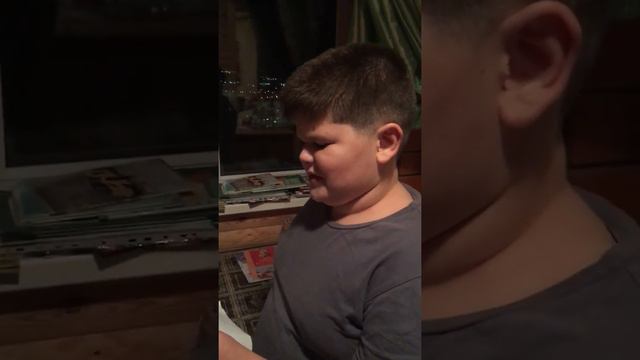 Учим басню Крылова и бабушке Привет !!! смотреть онлайн