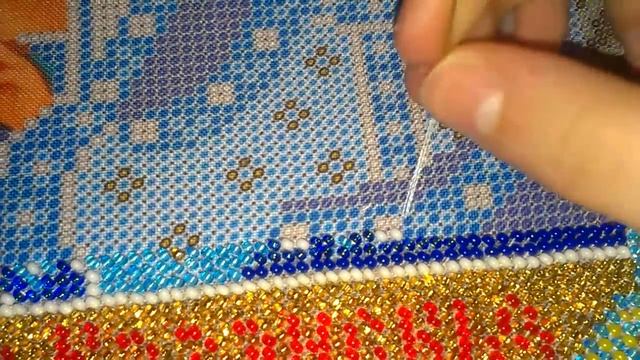 Закрепление нити в вышивке бисером! смотреть онлайн