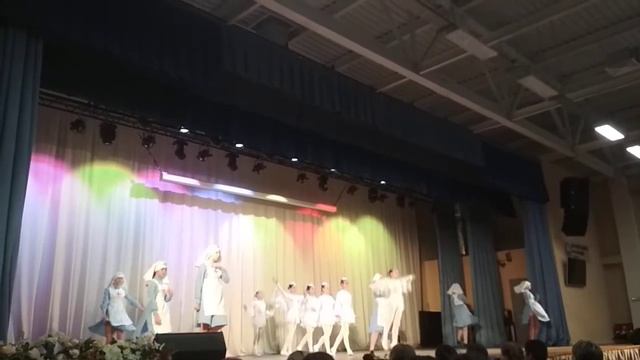 Глядя в небеса смотреть онлайн