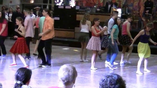 Szalagavató 2013 osztálytánc Pomádé смотреть онлайн