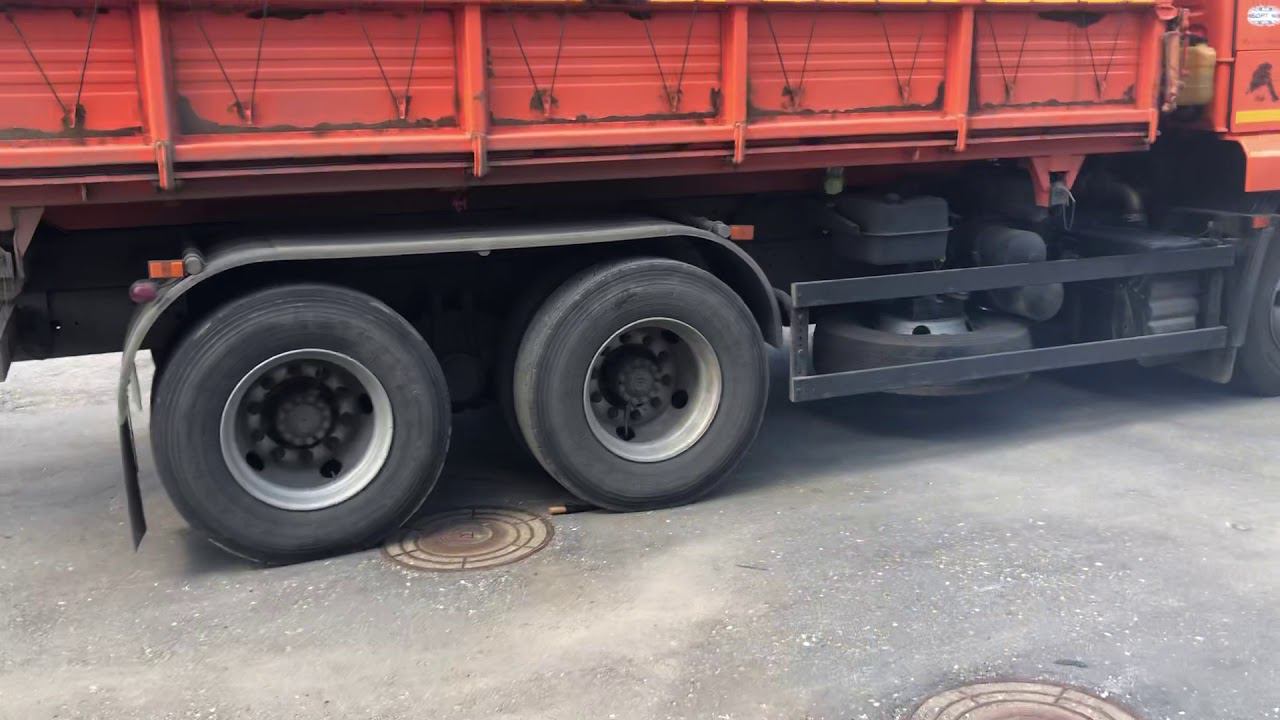 Просто.нож опять под КАМАЗом