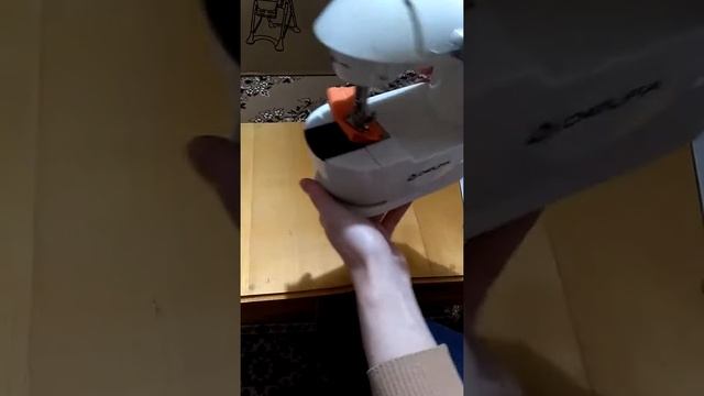 Розпаковка швейної машинки Delfa DSM -1011