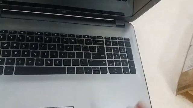 HP Notebook 15-BA009AU Unboxing And Review | Best HP Laptops You Can Buy In 2017 смотреть онлайн