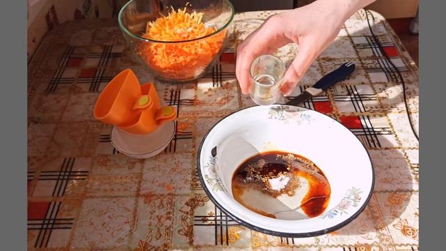 ПРОСТОЙ ВАРИАНТ ОСТРОЙ МОРКОВИ ПО-КОРЕЙСКИ. БУДУТ ЕЩЕ ВАРИАНТЫ. Способ I. смотреть онлайн