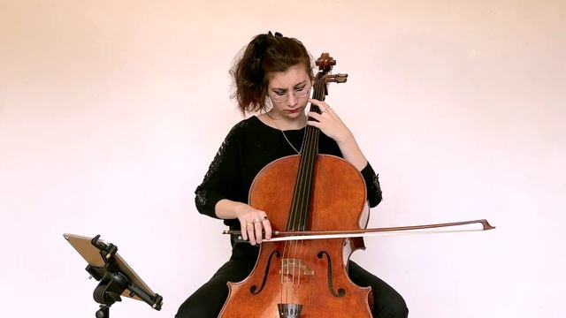 Toccata capricciosa für Violoncello by Miklos Rozsa op 36, arrangiert Jeffrey Solow смотреть онлайн