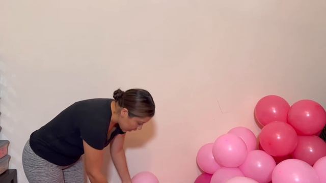 Barbie Balloon Garland Tutorial How To Make A Balloon Garland | Como Hacer Un Arco De Globos Barbi смотреть онлайн