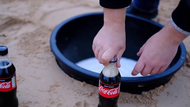 Experiment: Fanta, Coca Cola Zero and Sprite vs Mentos Underground смотреть онлайн